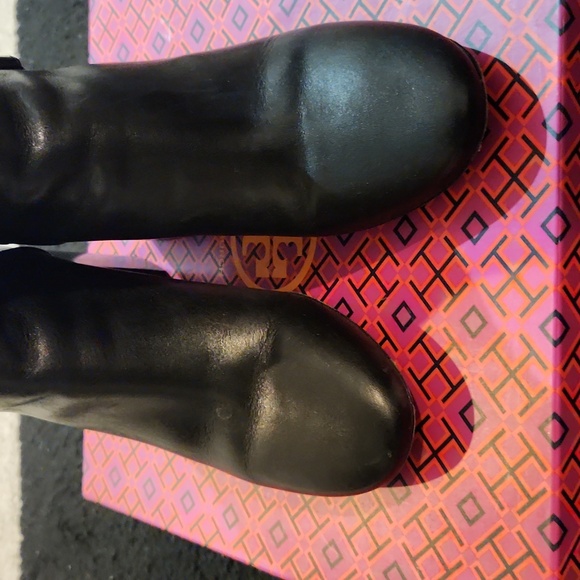 Tory Burch Kira Bootie Sz 8 - Picture 2 of 4